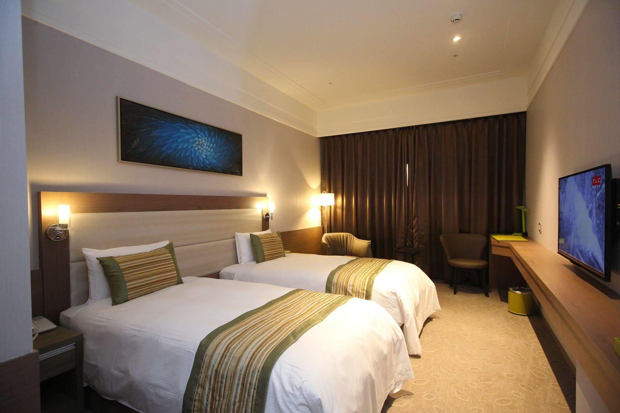 Grace Hotel Zhonghe  Buitenkant foto