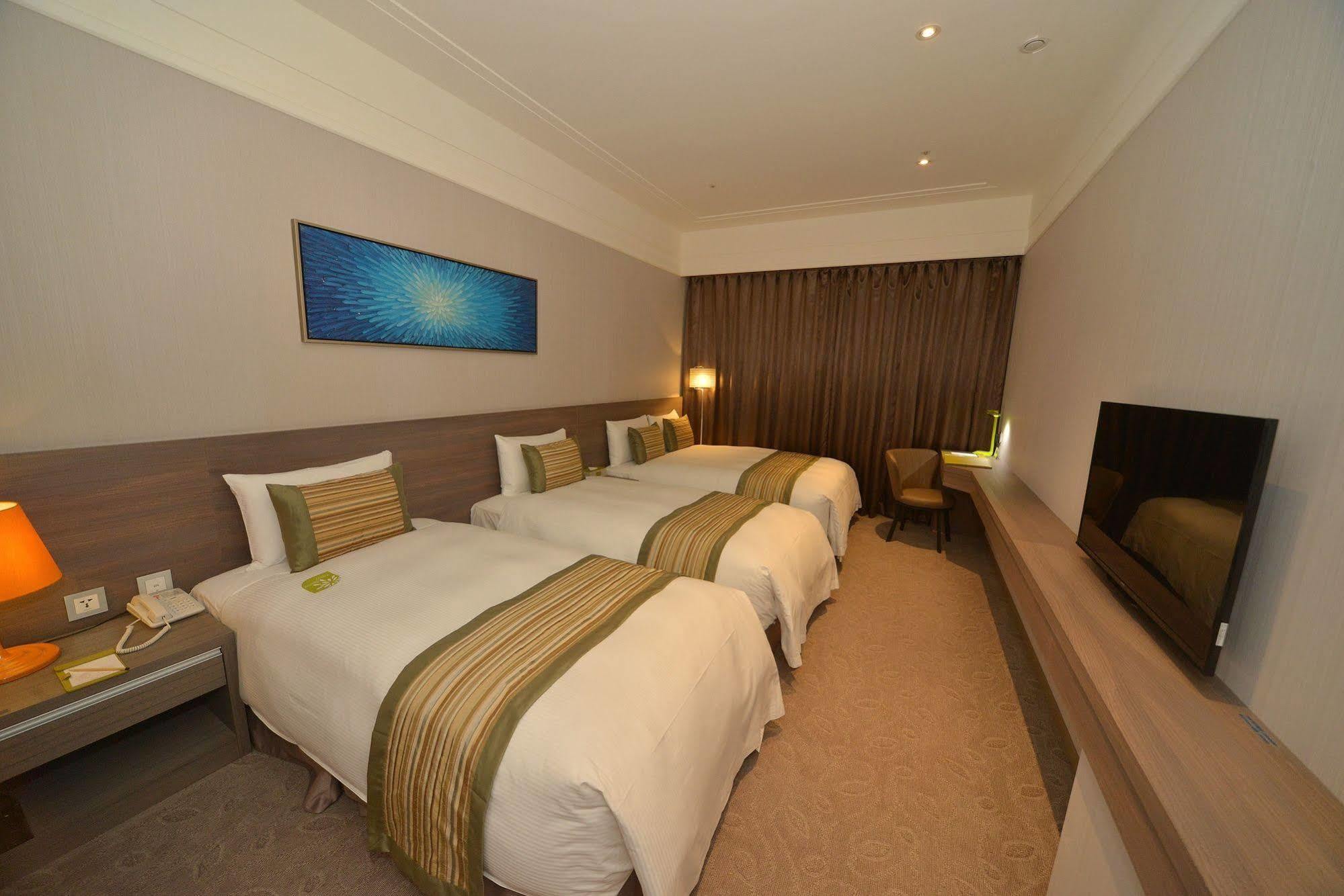 Grace Hotel Zhonghe  Buitenkant foto