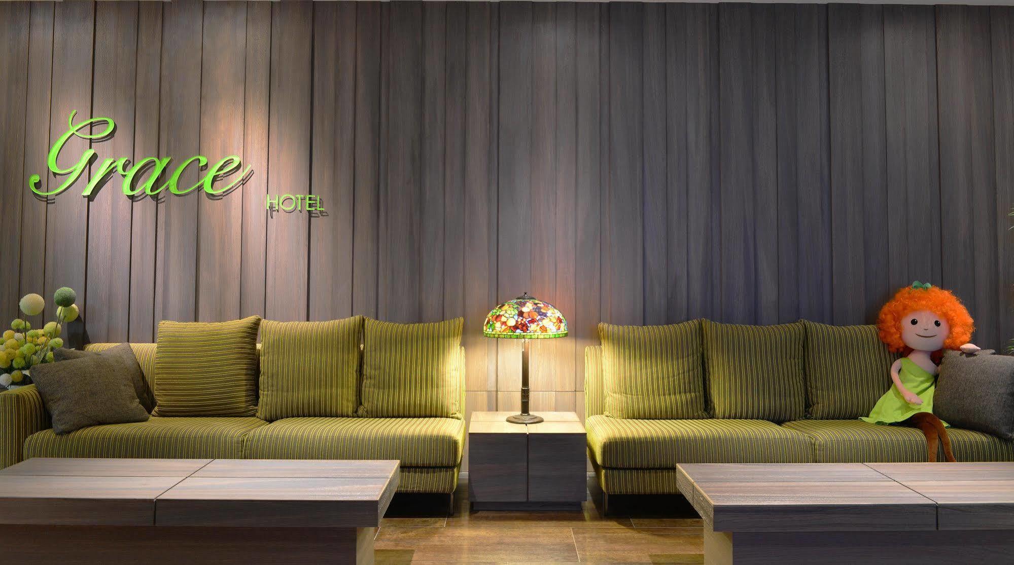 Grace Hotel Zhonghe  Buitenkant foto